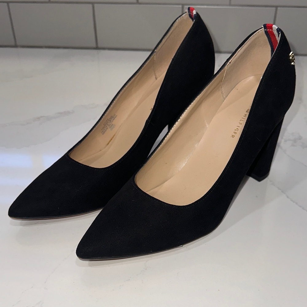 Tommy Hilfiger Block Heel Pumps